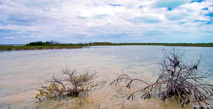 big_070219-Abaco-lagune-kanal-Julern2.jpg