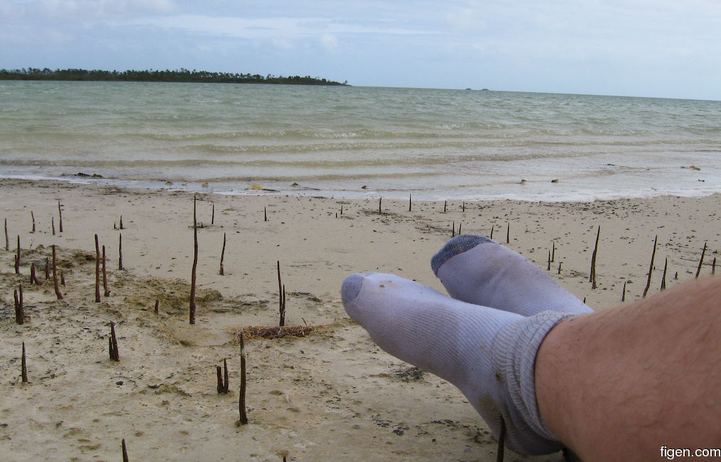 big_071030-Abaco-Dumpa-myfeet.jpg